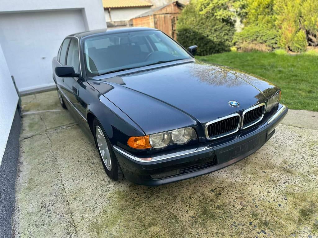 Bmw 728i e38 Facelift, Autos, BMW, Particulier, Série 7, Essence, Berline, 5 portes, Boîte manuelle, Bleu, Bleu, Tissu, Propulsion arrière