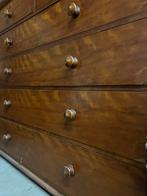 Grande commode ancienne, Enlèvement, Utilisé