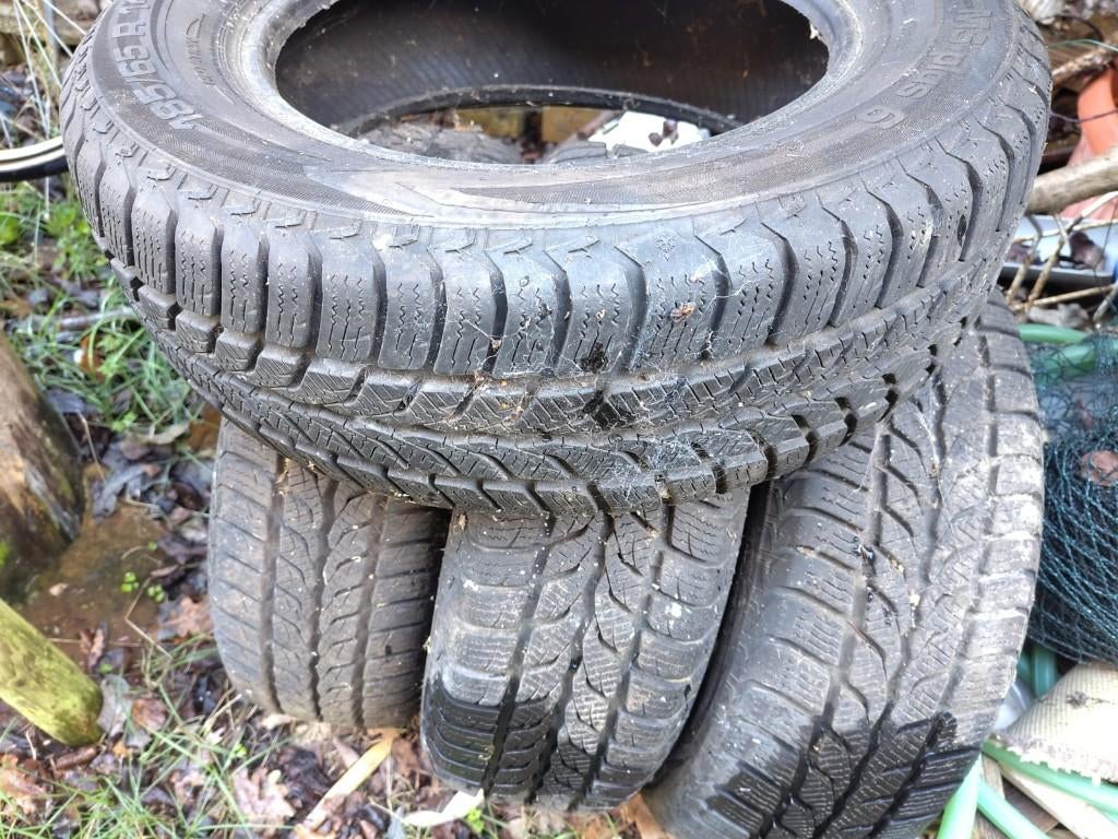 4 autobanden Uniroyal, Auto-onderdelen, Banden en Velgen, Ophalen, 14 inch, Gebruikt, 185 mm