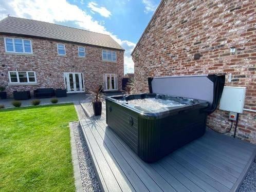 Jacuzzi 5 personen met warmtepomp  prijs alles inbegrepen, Tuin en Terras, Ophalen, Nieuw