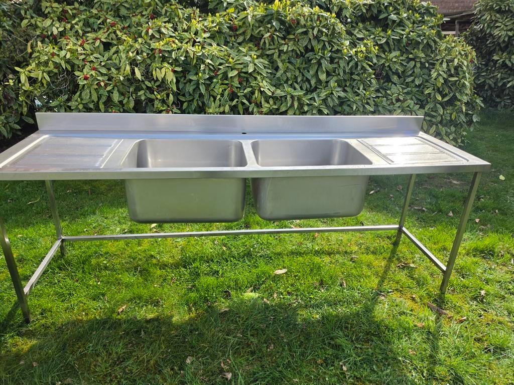 RVS spoeltafel met 2 spoelbakken en 2 afdruipvlakken, Ophalen