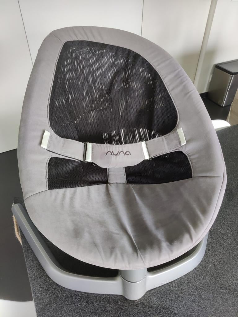 videur Nuna Leaf, Autres marques, Avec ceinture(s), Enlèvement, Utilisé