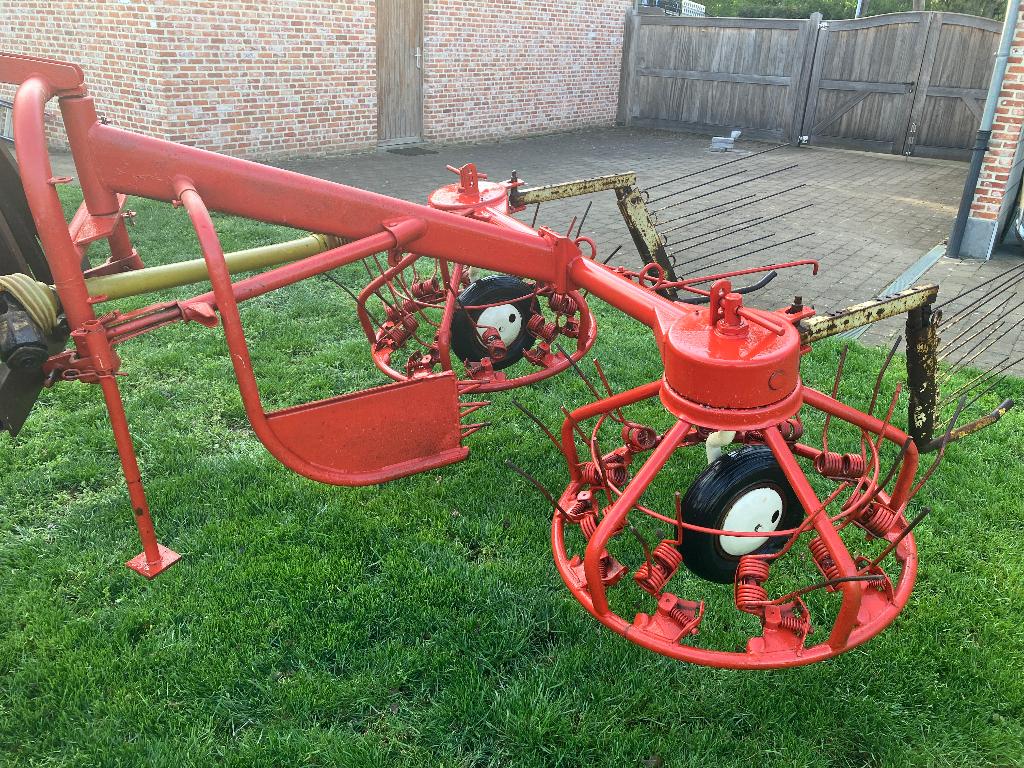 Pz strela hooischudder, Ophalen