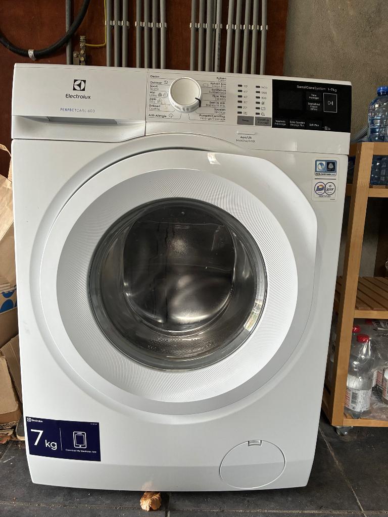 Machine à laver, 6 à 8 kg, Enlèvement, Comme neuf, 1200 à 1600 tours