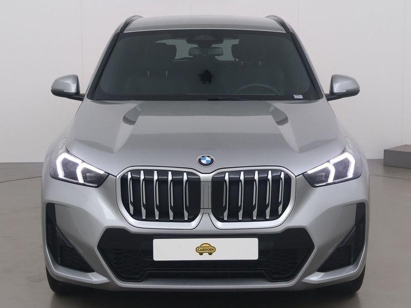 BMW X1 1.5ia sdrive18 136 AT, Auto's, BMW, Gebruikt, Zwart, 146 g/km, Bedrijf