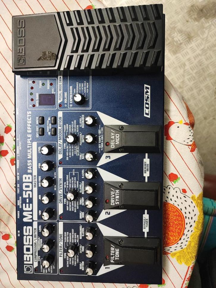 Multi-effecten, Muziek en Instrumenten, Snaarinstrumenten | Gitaren | Bas, Zo goed als nieuw, Ophalen