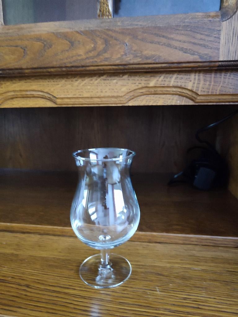 Lots de verres divers, Enlèvement, Comme neuf