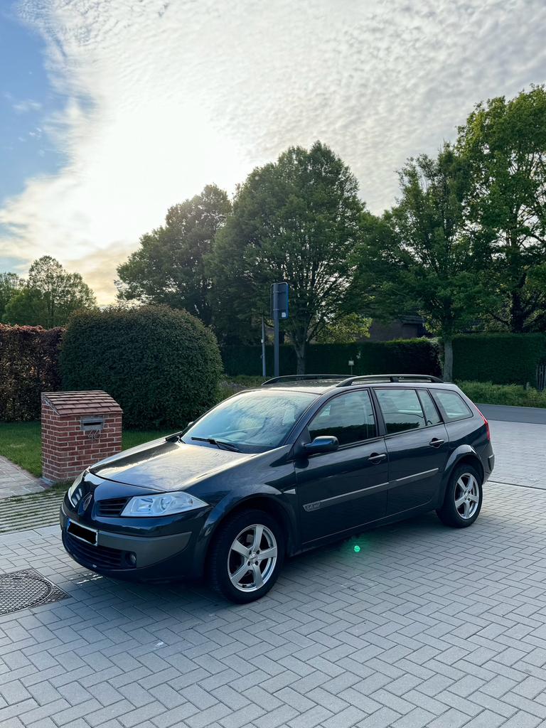 Renault megane 2006 1.4benzine met airco, Bedrijf, Mégane, Te koop, Benzine