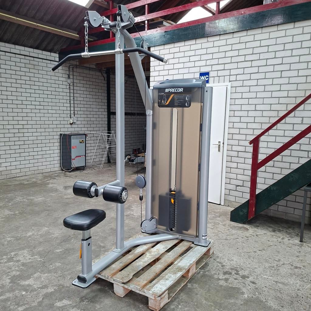 Precor Dual Cable Lat Pulldown, Sport en Fitness, Fitnessmaterialen, Ophalen