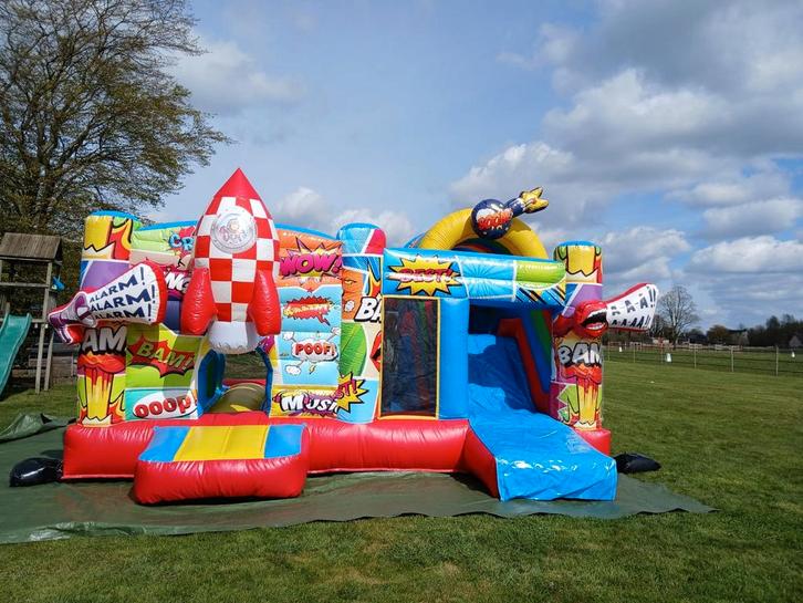 Springkasteel Comic te huur, Hobby en Vrije tijd, Feestartikelen | Verhuur, Nieuw, Ophalen