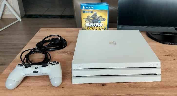 PS4 Pro White (1TB) + game + Controller, Consoles de jeu & Jeux vidéo, Consoles de jeu | Sony PlayStation 4, Comme neuf, Pro, 1 TB