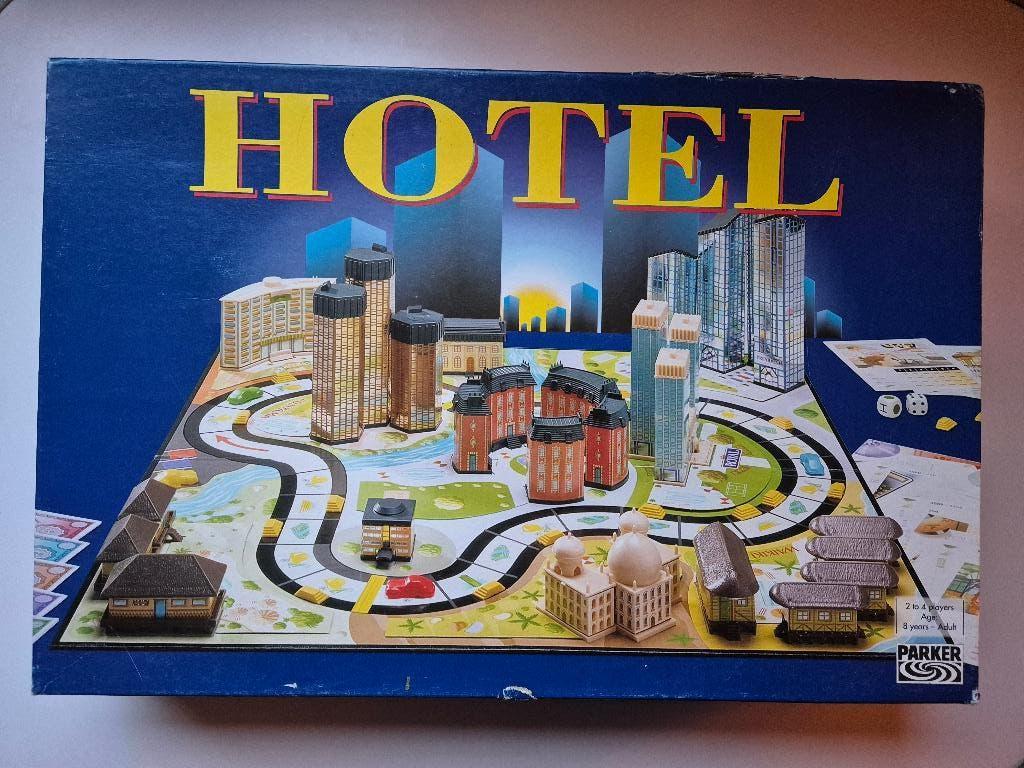 Hôtel (multilingue), Hobby & Loisirs créatifs, Jeux de société | Jeux de plateau, Comme neuf, 1 ou 2 joueurs, Trois ou quatre joueurs