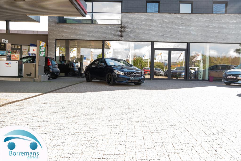 Mercedes-Benz CLA 180 Automaat Camera/Navi/Bluetooth/..., CLA, 0 cilinders, Parkeersensor, 5 deurs