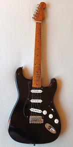 Custom Gilmour Black Strat Relic Fat 50, Muziek en Instrumenten, Ophalen, Zo goed als nieuw, Solid body, Fender