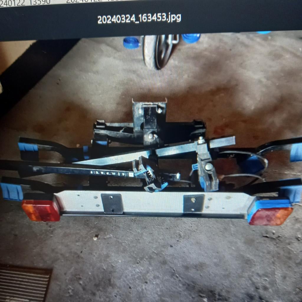 Fietsen voor op trekhaak, Ophalen, 2 fietsen