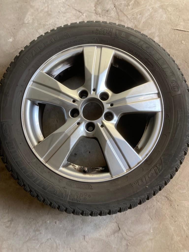 aluminium velgen met Michelin winterbanden 205/55R16, Auto-onderdelen, Banden en Velgen, Ophalen, Velg(en), 16 inch, 205 mm