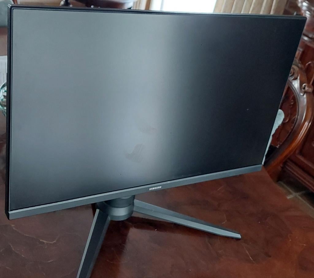 Samsung 24” monitor 144Hz verstelbaar nieuwstaat, HD, Kantelbaar, HDMI, Ophalen