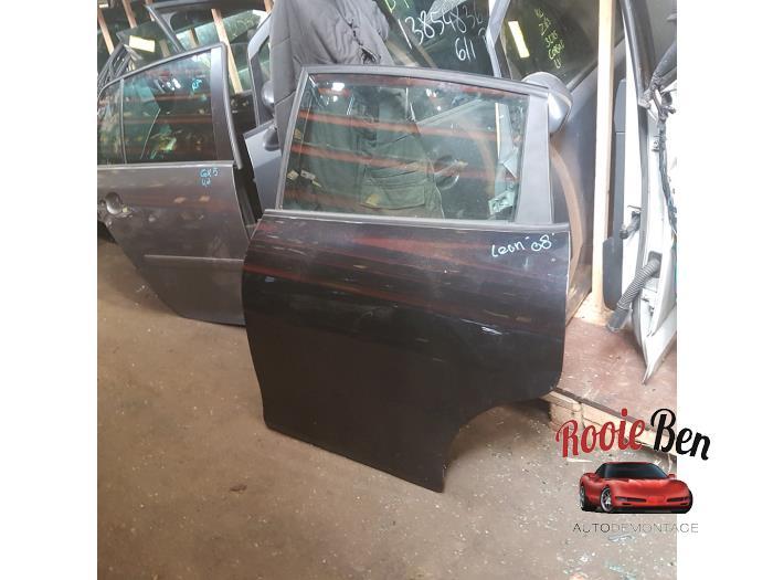 Portière 4portes arrière gauche d'un Seat Leon (Z4), -, 3 mois de garantie, Utilisé, Porte