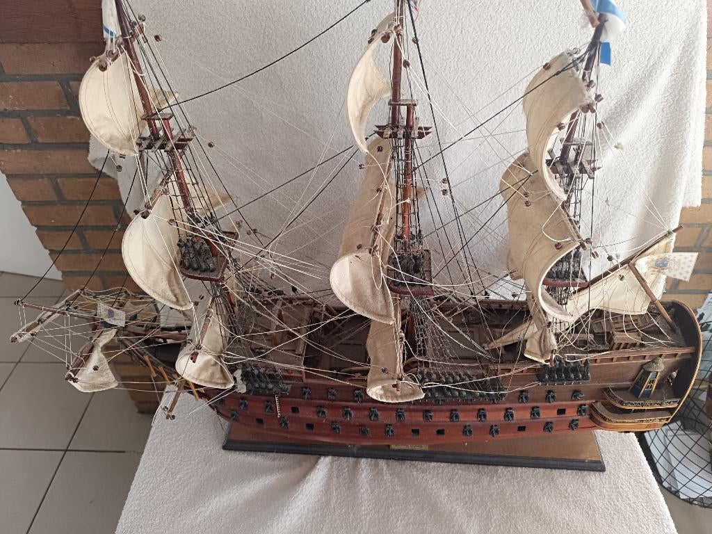 Maquette du Royal Louis – grand voilier de guerre/bateau, Hobby & Loisirs créatifs, Modélisme | Bateaux & Navires, Enlèvement