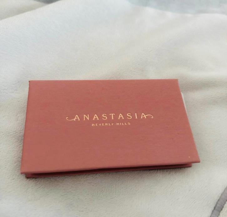Mini Palette Glam To Go Anastasia Beverly Hills Authentique, Handtassen en Accessoires, Uiterlijk | Cosmetica en Make-up, Zo goed als nieuw
