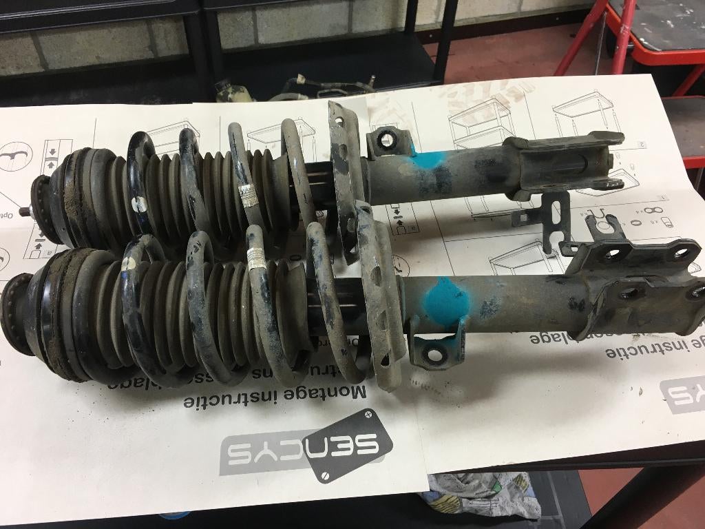 AMORTISSEURS AVANT OPEL MERIVA B, Ophalen, Gebruikt, RUE BRIGADE PIRON 307, Garage_bila@yahoo.fr