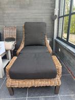 Rieten zetel met voetbank, incl. kussens, Huis en Inrichting, Zetels | Zetels en Chaises Longues, Ophalen, Eenpersoons, Minder dan 75 cm