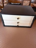 Besteklade Kara, Huis en Inrichting, Ophalen, Gebruikt, Bestekset