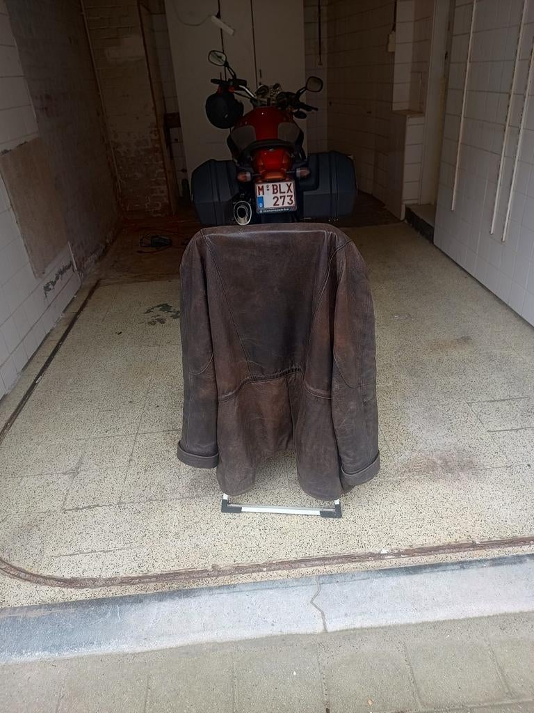 Gilet en cuir vintage, Enlèvement, Porté, Taille 56/58 (XL), Brun