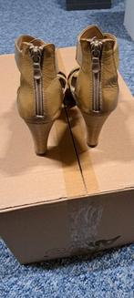 Sandaal neo giardinni naturel m 39, Kleding | Dames, Schoenen, Ophalen