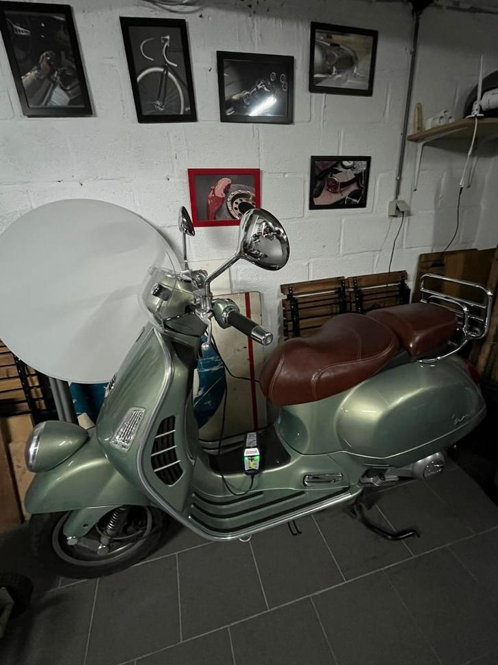 Vespa piaggio 125 Gtv, Motos, Motos | Piaggio, Particulier, Scooter, jusqu'à 11 kW, 1 cylindre, Enlèvement