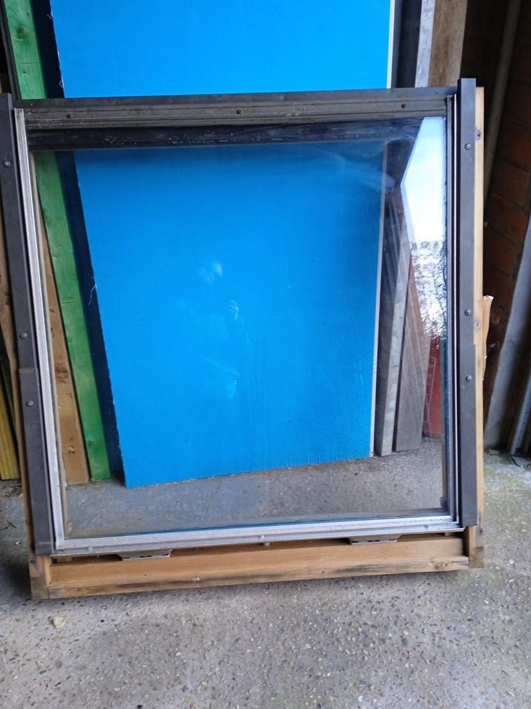 Veluxraam, Enlèvement