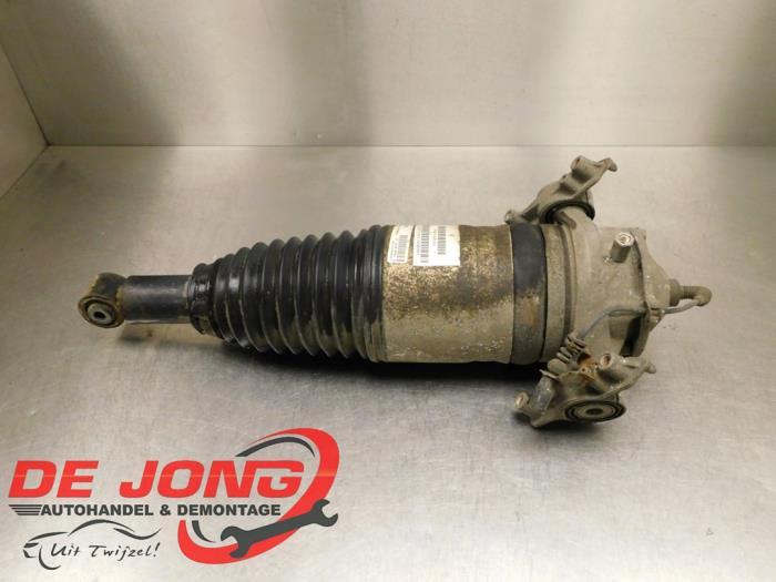 Amortisseur arrière gauche d'un Volkswagen Touareg, Autos : Pièces & Accessoires, Volkswagen, -, 3 mois de garantie, Utilisé