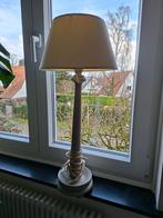 Abat jour pied bois, Enlèvement, Utilisé