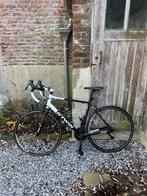 Vélo route Triban 520 – Bon état – Prêt à rouler, Vélos & Vélomoteurs, Vélos | BMX & Freestyle, 24 pouces ou plus, Aluminium, Comme neuf