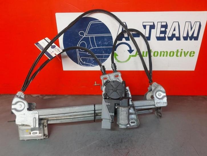 VITRE MECANISME AVANT DROIT Citroën C3 Pluriel (HB), Autos : Pièces & Accessoires, Vitres & Accessoires, Citroën, Utilisé