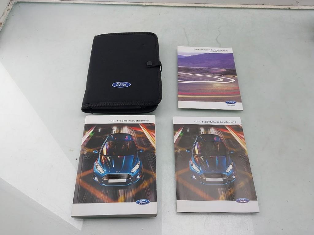 MANUEL UTILISATEUR NOTICE Ford Fiesta 6 (JA8), Autos : Pièces & Accessoires, Dhr. J. Ham, Administratie@autoham.nl, Nijkerkerstraat 27a 27a
3821 CD  AMERSFOORT, NL