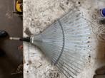 Ijzeren bladhark gardena 2 stuks, Tuin en Terras, Hand-tuingereedschap, Ophalen, Nieuw, Hark, Gardena