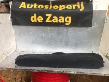 Hoedenplank van een Mini Cooper beschikbaar voor biedingen