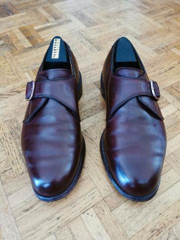 Westbury Allen Edmonds, Enlèvement ou Envoi, Porté