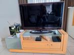 TV meubel op wieltjes, Huis en Inrichting, Kasten |Televisiemeubels, Glas, Zo goed als nieuw, Ophalen
