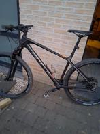 Mtb 29 ing merk focus raven carbone. Maat L