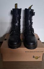 Dames schoenen of laarzen dr martens, Kleding | Dames, Schoenen, Lage of Enkellaarzen, Ophalen of Verzenden, Dr. Martens, Zo goed als nieuw