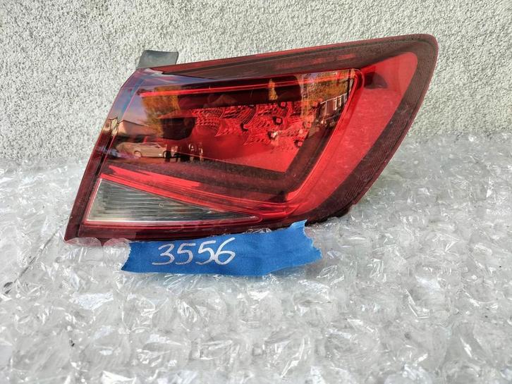 ZETEL LEON III RECHTS ACHTERLICHT 5F0945208C, Autos : Pièces & Accessoires, Éclairage, Renault, Utilisé, Enlèvement ou Envoi