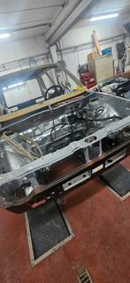 golf 1 GTI de 83 compléte mais en restauration..cause décès, Auto's, Particulier, Te koop