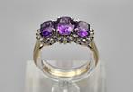 Gouden Vintage ring edelsteen amethist en diamant. 2025/353., 18 tot 19, Paars, Ophalen of Verzenden, Zo goed als nieuw