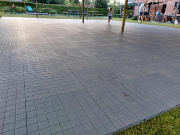 TENTVLOER te huur beschikbaar voor biedingen