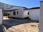 Villa te huur Empuriabrava - Rosas - Spanje - Ampuriabrava, 2 slaapkamers, Costa Brava, Aan zee, Stad