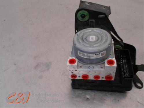 ABS Pomp van een Volkswagen Caddy, Auto-onderdelen, Elektronica en Kabels, Volkswagen, Gebruikt, 3 maanden garantie, Ophalen of Verzenden