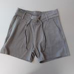 zwart shortje, maat XS, Kinderen en Baby's, Kinderkleding | Maat 176, Ophalen of Verzenden, Zo goed als nieuw, Meisje, Broek