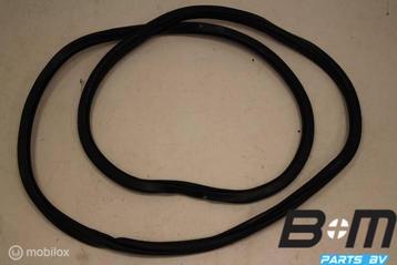 Portierrubber carrosseriezijde RA VW Passat B8 4G9867914H beschikbaar voor biedingen